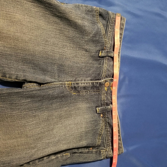 Gap Women's Low Rise Cropped Jean - Picture 5 of 10